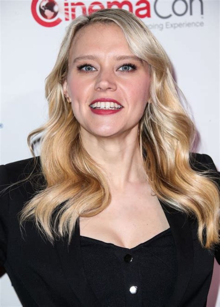 Kate McKinnon Pics