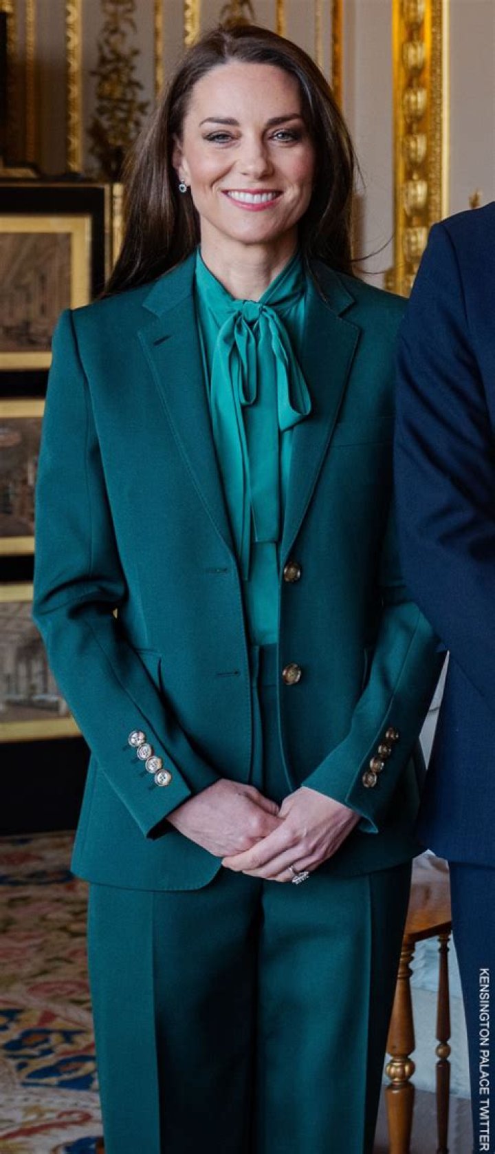 Kate Middleton green suit