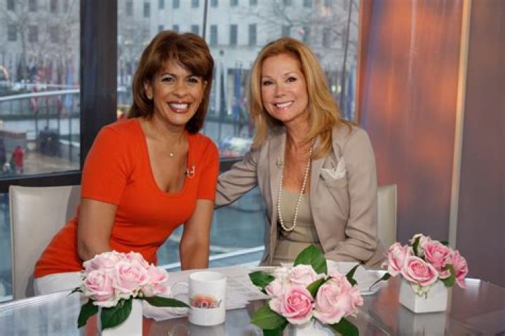 Kathie Lee Gifford & Hoda Kotb Talk The Right Time To Have Sex — Hoda Does NOT Like Sex After Dinner!