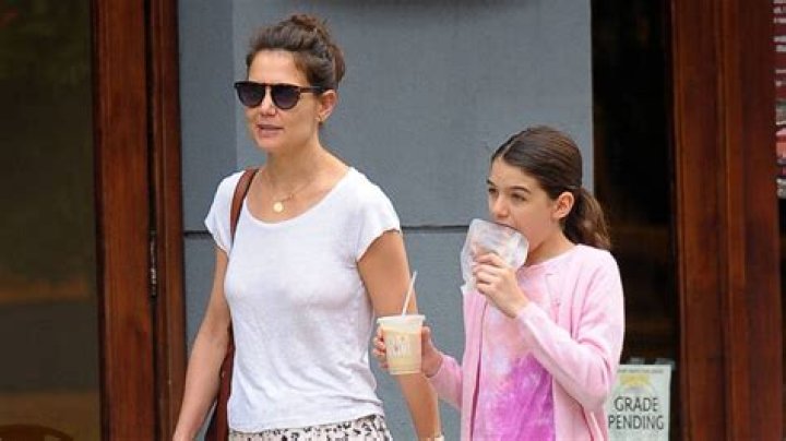 Katie Holmes Treats Suri Cruise To A Milkshake At Black Tap Restaurant