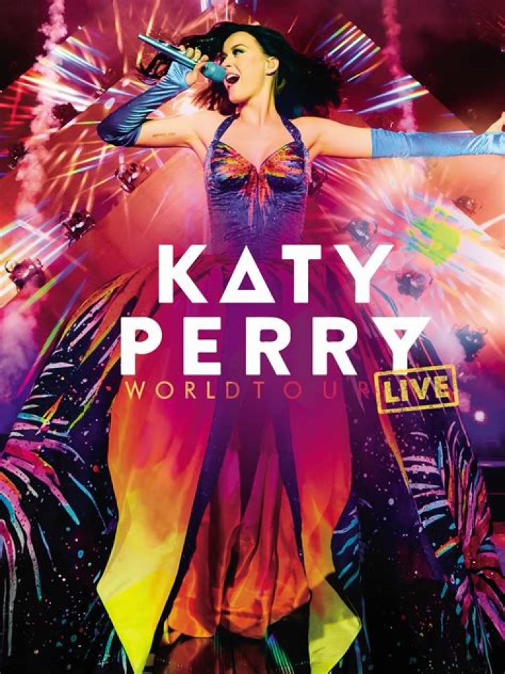 Katy Perry joins Amazon in Delivering Smiles this holiday season at Boys & Girls Clubs of Metro Los Angeles &ndash; Bell Gardens Clubhouse