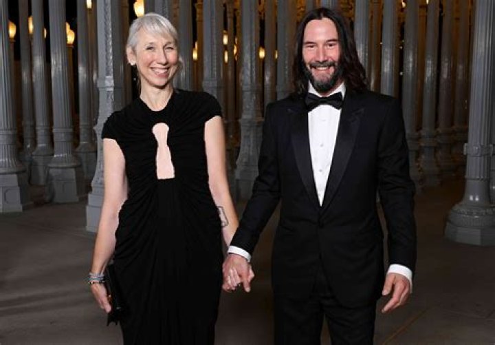 Keanu Reeves, Alexandra Grant. Keanu Reeves and Alexandra Grant arrive at the 2019 LACMA Art and Film Gala at Los Angeles County Museum of Art, in Los Angeles 2019 LACMA Art and Film Gala, Los Angeles, USA - 02 Nov 2019