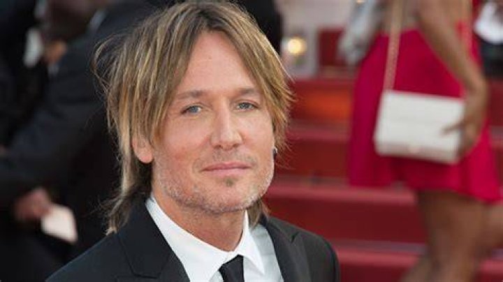 Keith Urban Celebrity Profile – Hollywood Life