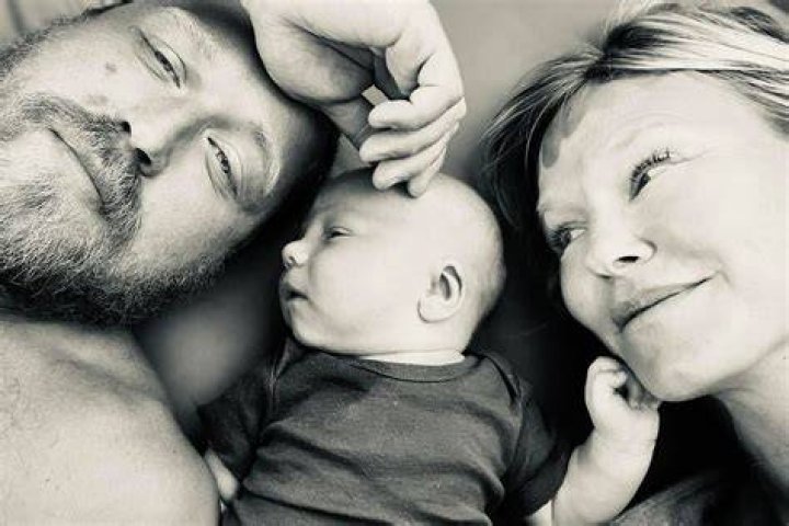 kelli giddish baby born