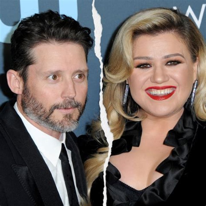 Kelly Clarkson & Brandon Blackstock Split: She Files For Divorce After Nearly 7 Years Of Marriage