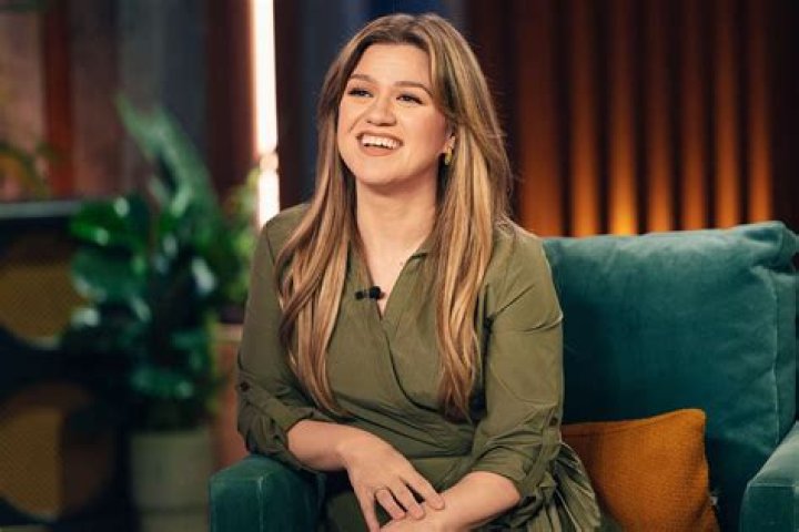Kelly Clarkson Was Worried if Moving to New York Was ‘a Horrible Decision’ After Brandon Blackstock Divorce