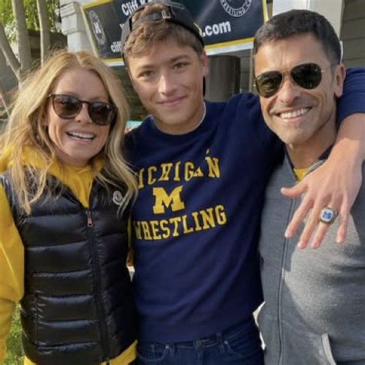 Kelly Ripa & Mark Consuelos’ Son Michael, 24, Reveals Why He Won’t Post Racy Photos Like Them