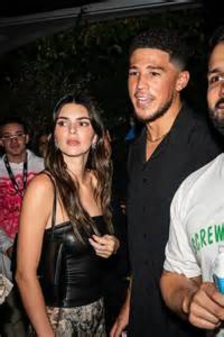 Kendall Jenner & Devin Booker Reunite On Memorial Day — See Photos – Hollywood Life