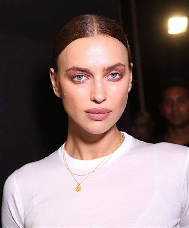 Kendall Jenner & Irina Shayk Topless For Marc Jacobs Campaign: Photos – Hollywood Life