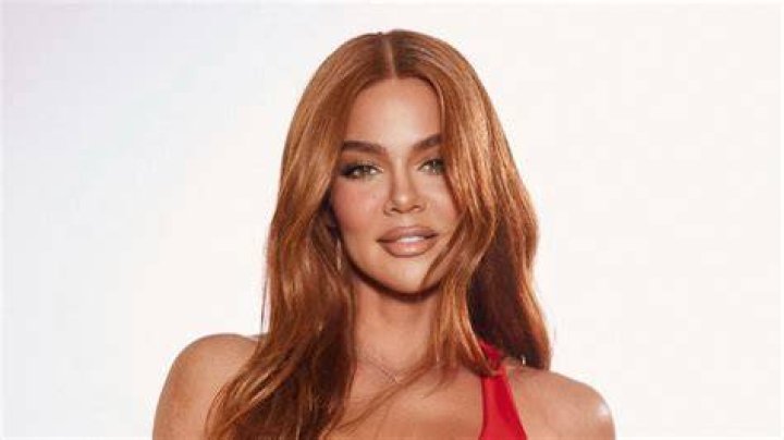 Khloe Kardashian Red Swimsuit Pics