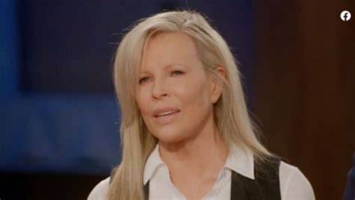 Kim Basinger Slams Ex Alec Baldwin: He Wasn’t ‘Mentally Available’ For Tough Conversations