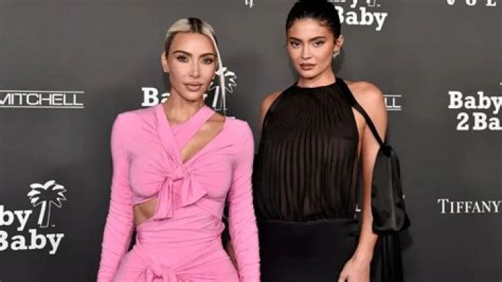 Kim Kardashian & Chicago, Kylie Jenner & Stormi