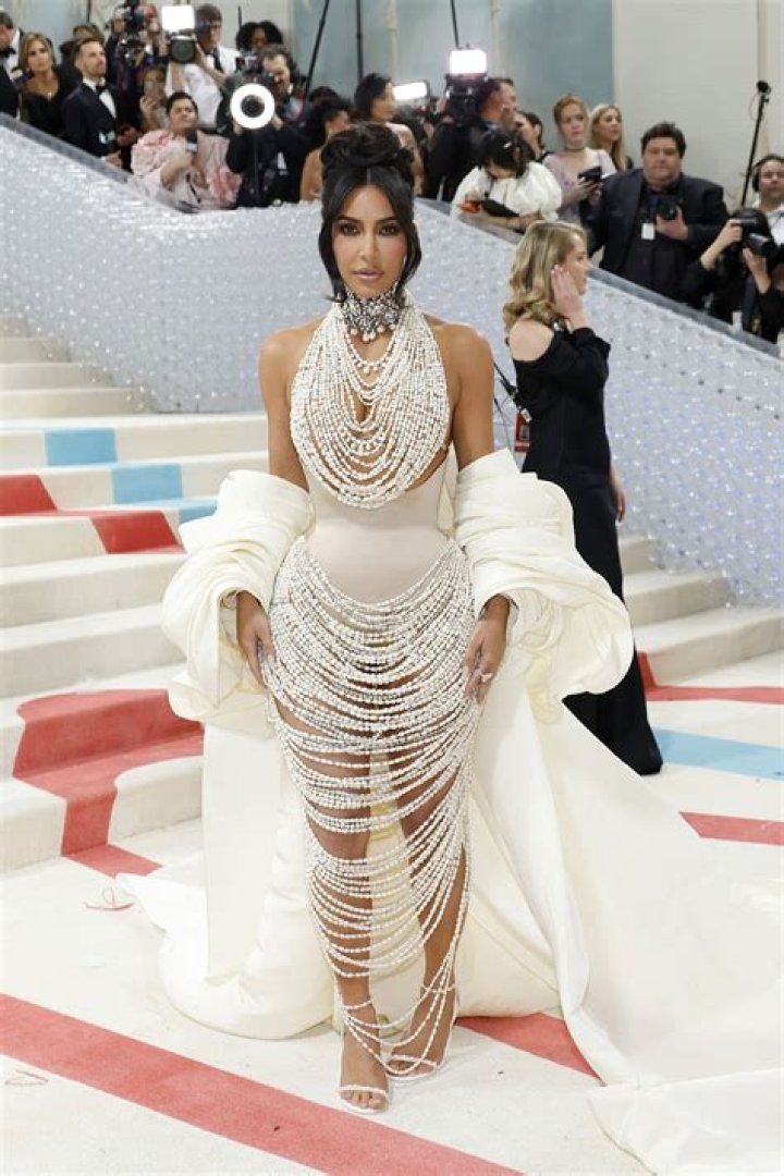 Kim Kardashian At The 2015 LACMA Art + Film Gala