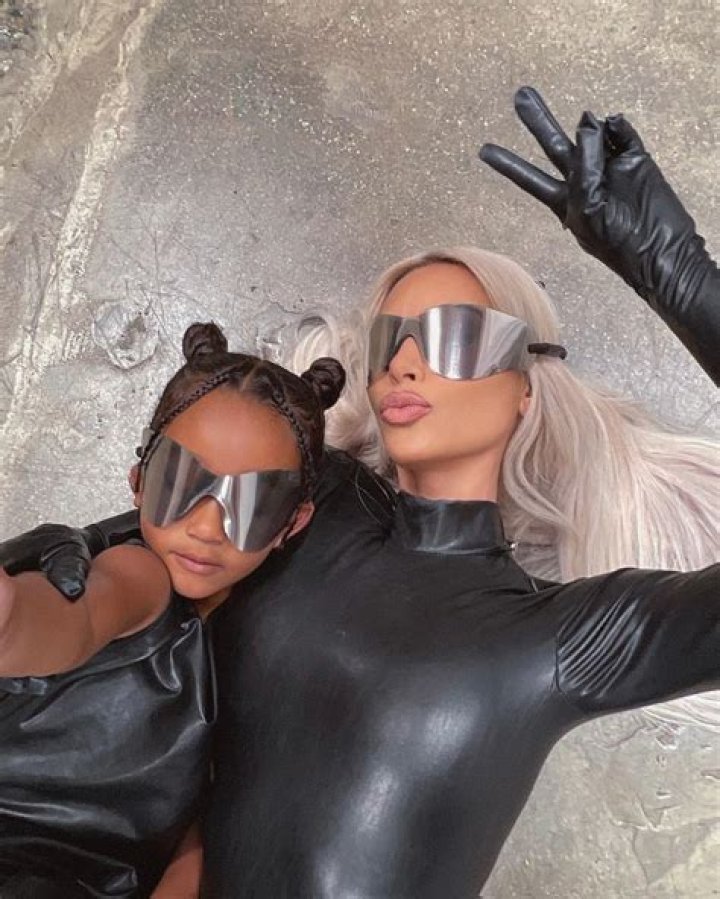 kim kardashian daughters
