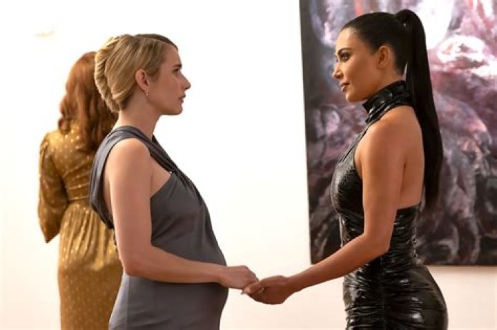 Kim Kardashian Emma Roberts