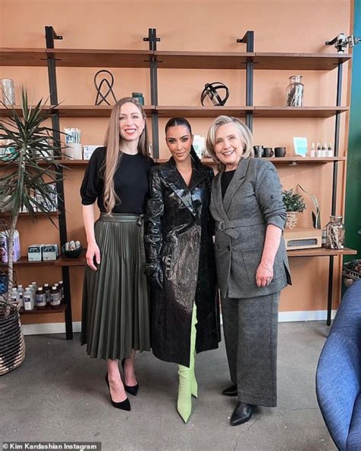 Kim Kardashian, Hilary Clinton, Chelsea Clinton