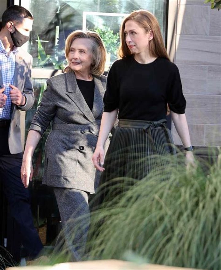 Kim Kardashian, Hillary Clinton, Chelsea clinton