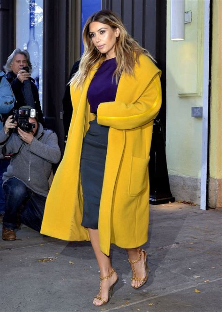 Kim Kardashian Post-Pregnancy Clothes: Pics – Hollywood Life