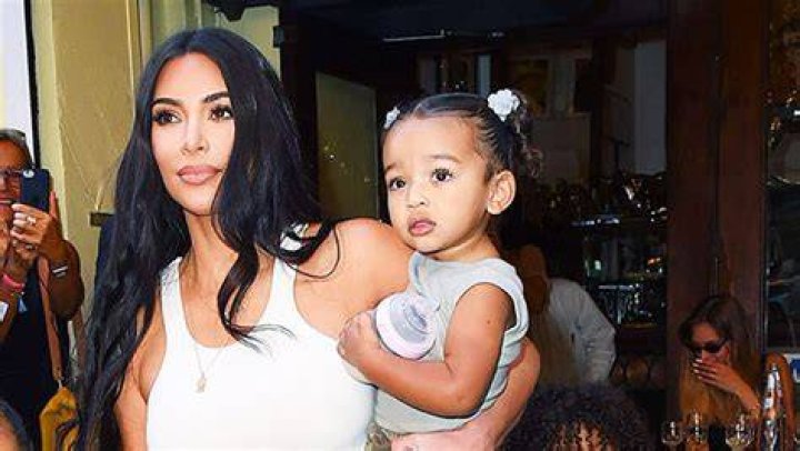Kim Kardashian Posts 7th Grade Yearbook Pic That Looks Like Chicago – Hollywood Life