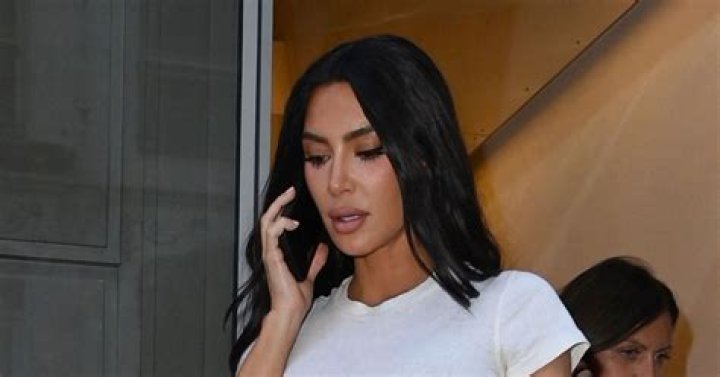 Kim Kardashian shopping at Victoria Beckham's shop in Mayfair. 17 Mar 2023 Pictured: Kim Kardashian. Photo credit: Raw Image LTD/MEGA TheMegaAgency.com +1 888 505 6342 (Mega Agency TagID: MEGA958084_015.jpg) [Photo via Mega Agency]