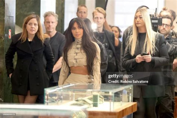 Kim Kardashian Visits Dolce & Gabbana Store In Milan, during Milan Fashion Week Womenswear Fall/Winter 2023/2024. 25 Feb 2023 Pictured: Kim-Kardashian. Photo credit: Pixmedia/ MEGA TheMegaAgency.com +1 888 505 6342 (Mega Agency TagID: MEGA947384_006.jpg) [Photo via Mega Agency]