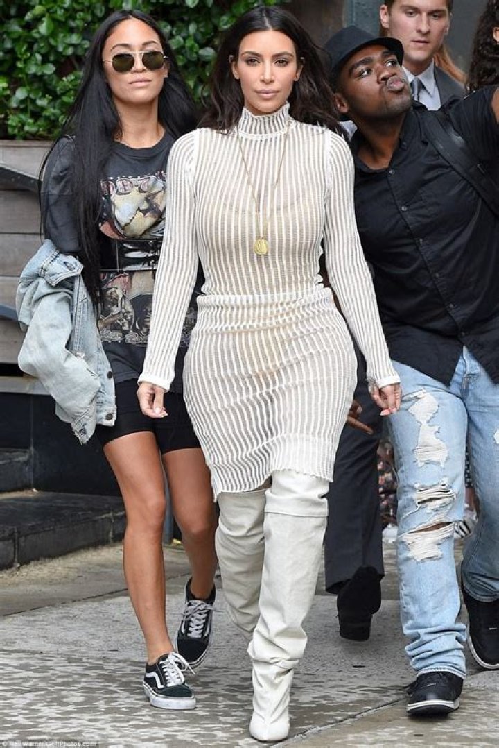 kim kardashian yeezy season 4 outfit nyfw kendall kylie jenner pics