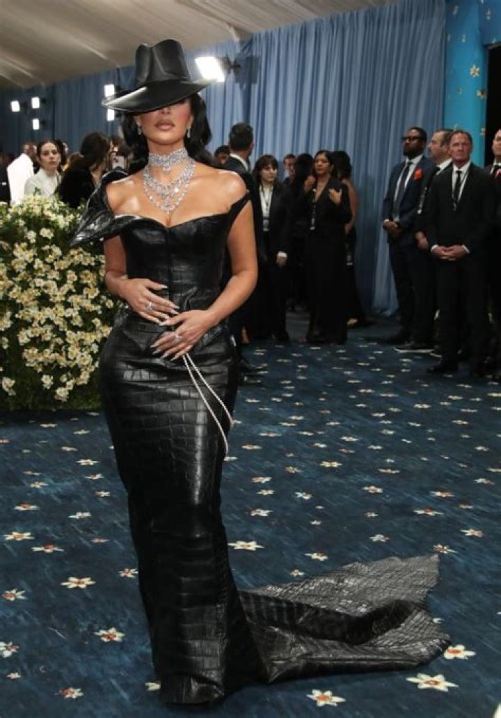 Kim KardashianamfAR Gala, Arrivals, Fall Winter 2019, New York Fashion Week, USA - 06 Feb 2019Wearing Versace