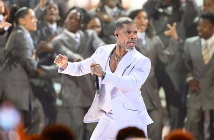 Kirk Franklin Dancing Milly Rock