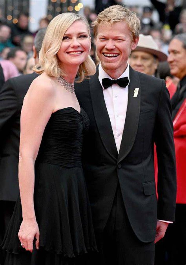 Kirsten Dunst and Jesse Plemons 'El Camino: A Breaking Bad Movie' film premiere, Arrivals, Regency Village Theatre, Los Angeles, USA - 07 Oct 2019