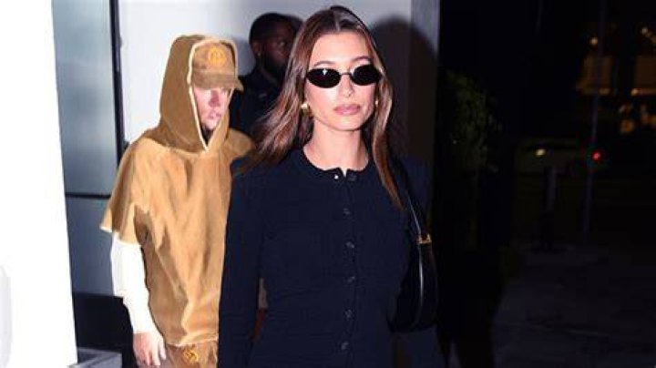 Knee-High Fall Boots: Shop – Hollywood Life