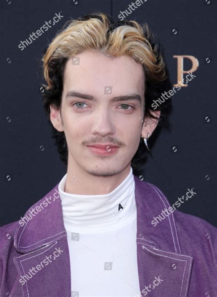 Kodi Smit-McPhee