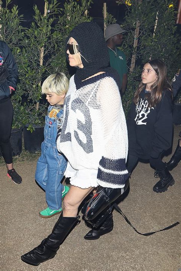 Kourtney Kardashian, Penelope Disick, Reign Disick, North West