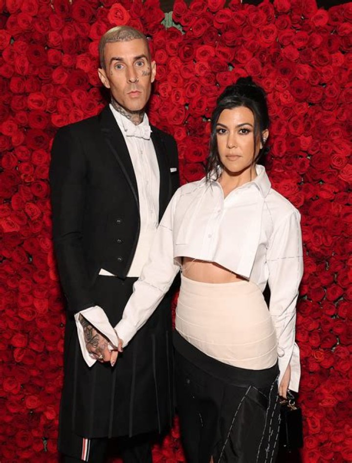 Kourtney Kardashian With Travis Barker & Reign Disick