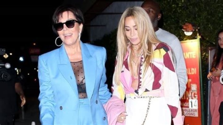 Kris Jenner & BFF Faye Resnick Spotted Getting Dinner In Santa Monica – Hollywood Life