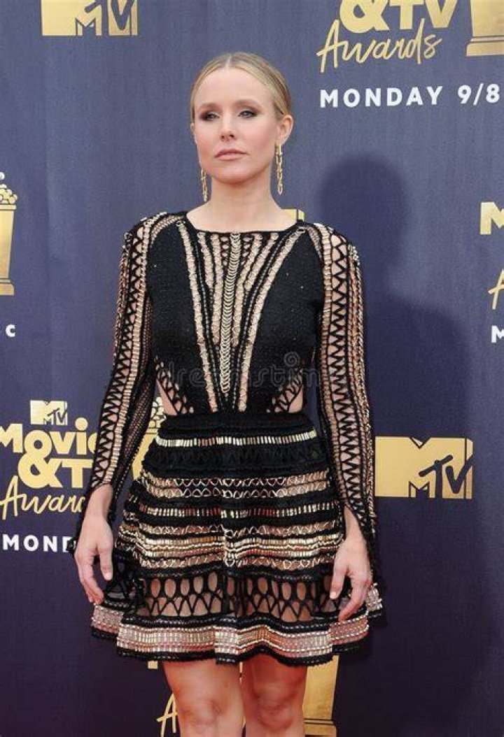 Kristen Bell At The 2018 Emmy Awards