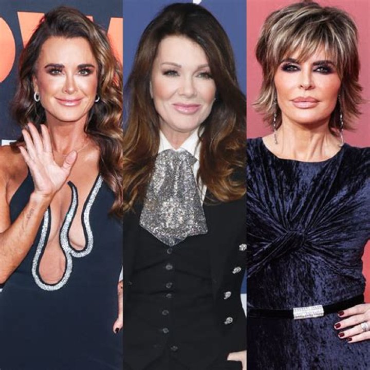 Kyle Richards Shades Lisa Vanderpump For Dissing Lisa Rinna’s RHOBH Exit – Hollywood Life