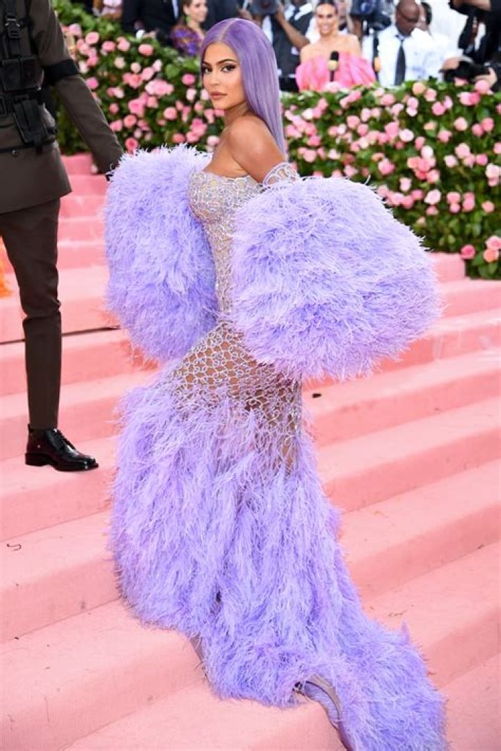 Kylie Jenner In A Versace Dress At The 2017 Met Gala