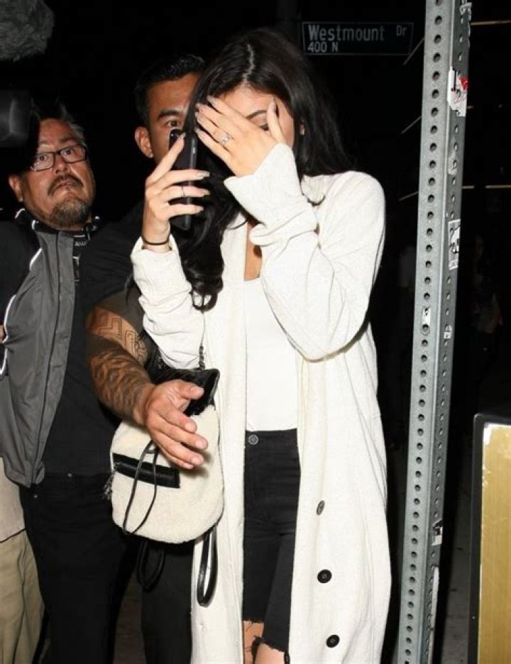 Kylie Jenner Leaves The Nice Guy With Pink Hair