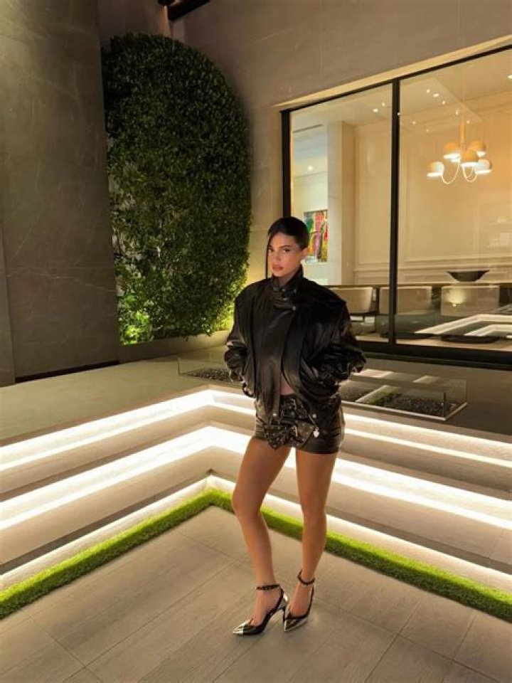 Kylie Jenner Slays In Hot Pink While Sister Khloe Kardashian Is Sleek In Black For Balenciaga Show