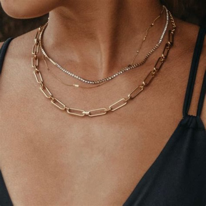 kylie necklace