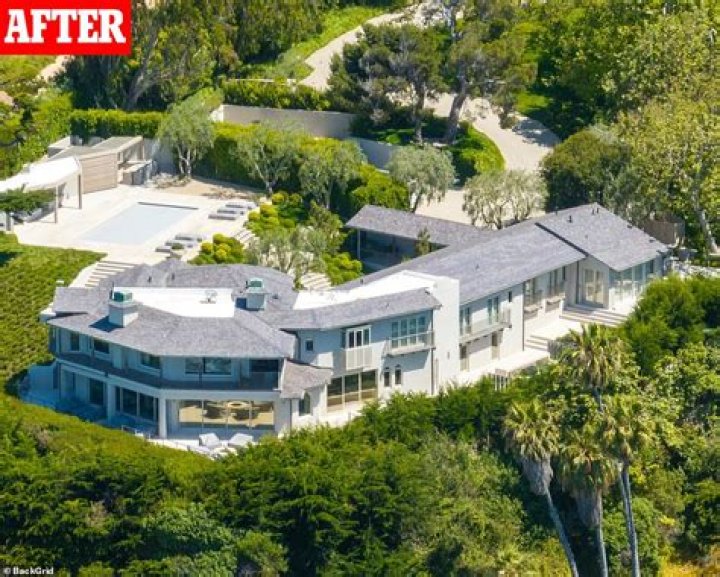 Kylie’s $36.5M Mansion To Kim’s Calabasas Home – Hollywood Life