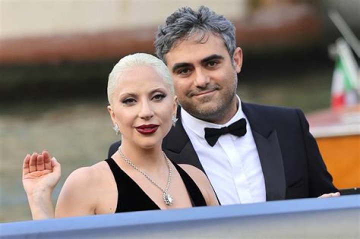 Lady Gaga Puts On A Full Face Of Makeup & Cuddles Up To BF Michael Polansky During Quarantine