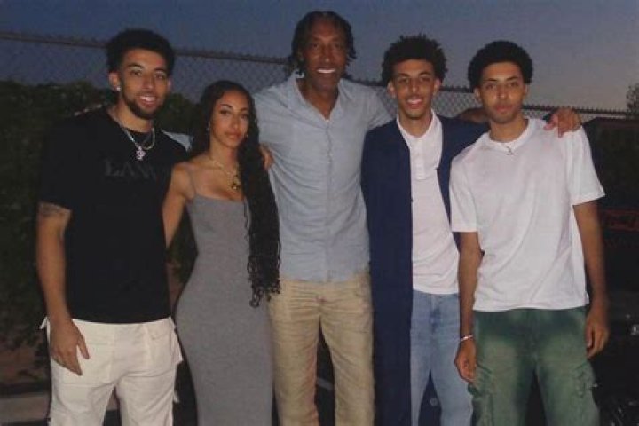Larsa Pippen At Craig&rsquo;s In A Bodysuit