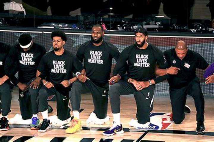 LeBron James Kneels During National Anthem Before 2nd Game Of NBA’s Return — Watch