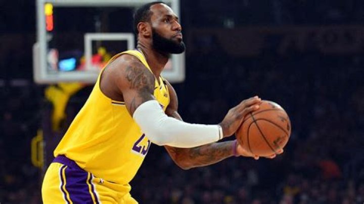 LeBron James Says The Lakers Are ‘Ready’ To Finish NBA Season: ‘Nobody Should Be Canceling Anything’
