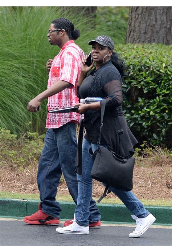 Leolah Brown Kicked Out Of Bobbi Kristina’s Funeral After Shocking Outburst – Hollywood Life