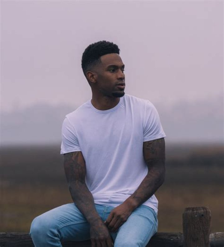LEOVICI drops the Leovici x JP Crawford &ldquo;42&rdquo; hoodie