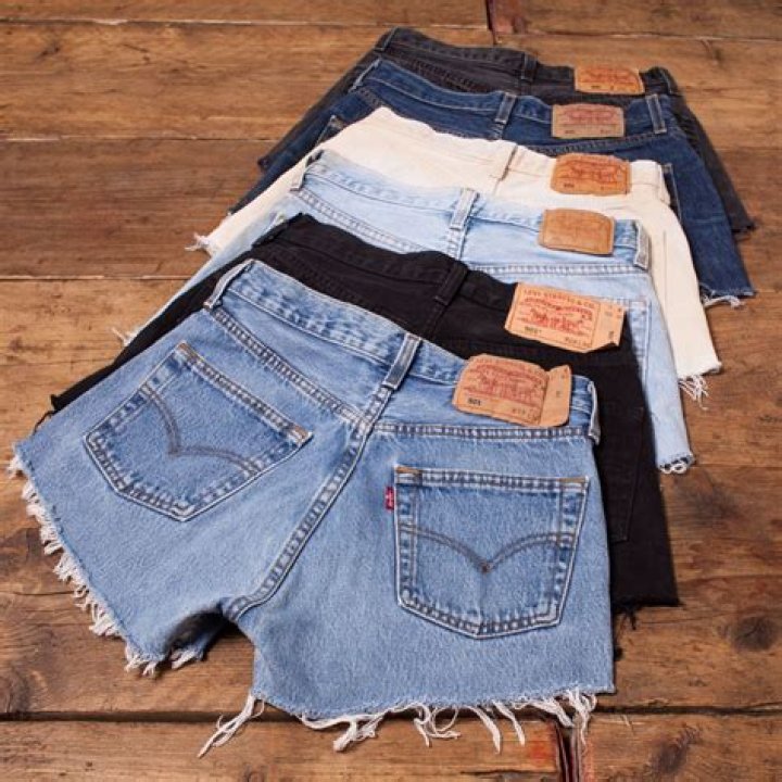 Levi jean shorts