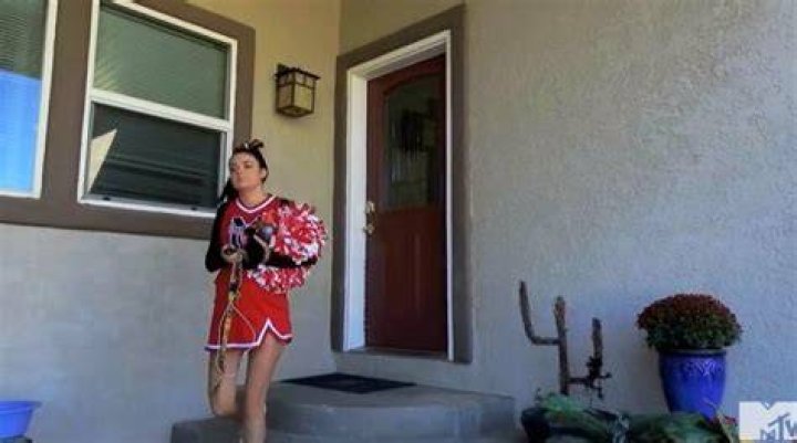 Lexi Tatman going to cheerleading