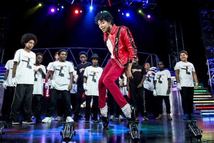 Lil&rsquo; Chris at Thriller Live